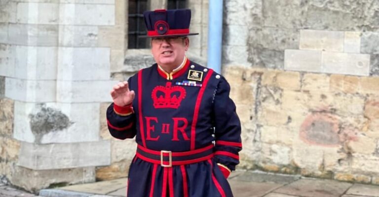 VIP Tower of London Beefeater Meet & Greet and Royal London - Whats Included and Whats Not