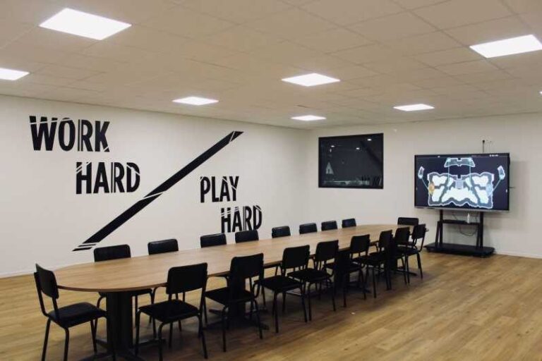 Virtual Reality Session - The Arena Experience: What to Expect