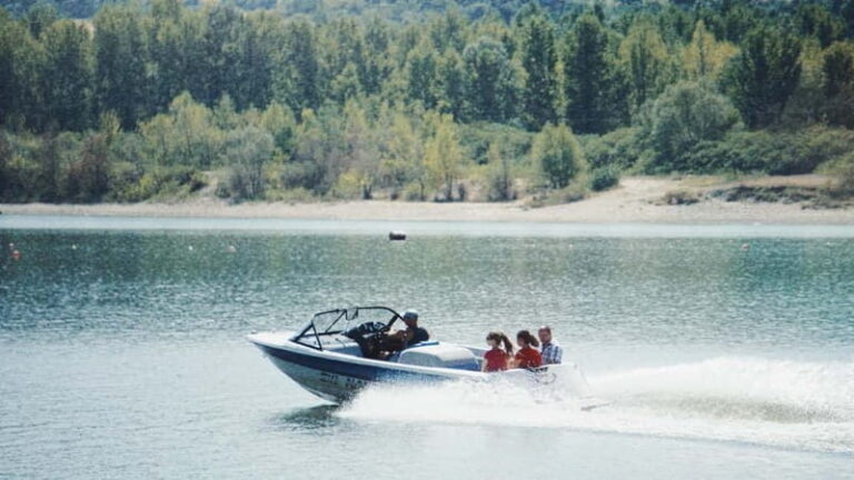 Visegrád: Private Cruise on the Danube River - Who Should Consider This Tour?