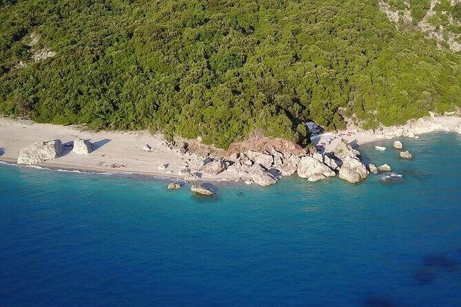 Visit Kroreza Beach by Boat - What to Expect During Your Day