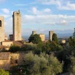 Visit of San Gimignano with local expert guide - Practical Tips for Participants