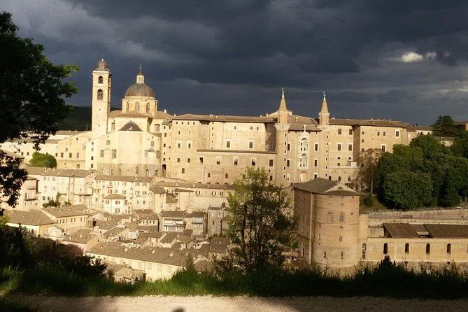 Visit of the Ducal Palace of Urbino - What You Can Expect During the Tour