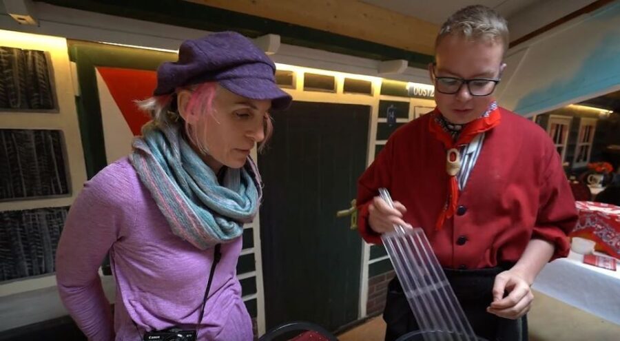 Volendam: 2.5-Hour Cheesemaking Workshop & Clog Making Tour - The Value of This Experience