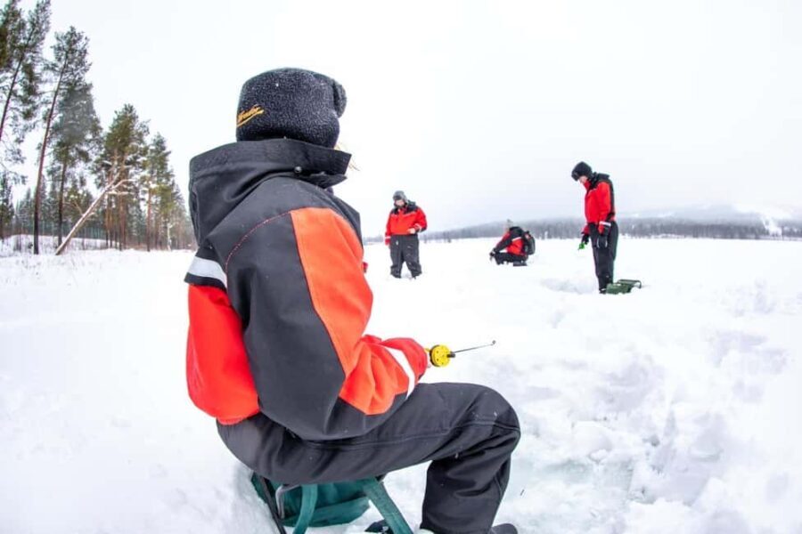 Vuokatti: Ice Fishing Trip with Hot Drinks - What makes this trip stand out?