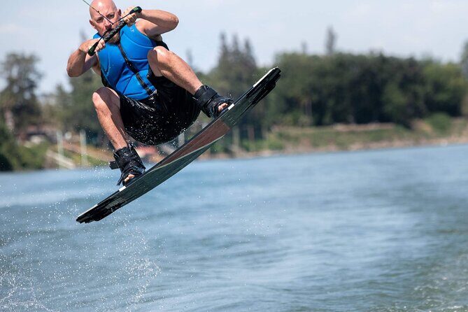 Wakeboard, Wakesurf or Kneeboard Private Half-Day Adventure - FAQs