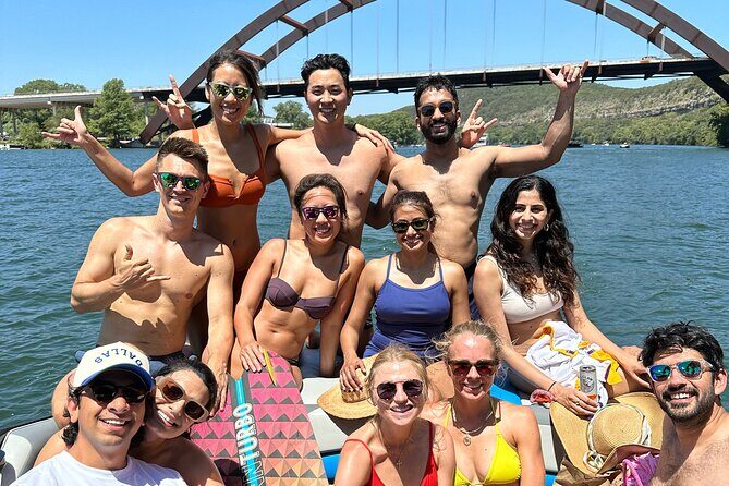 Wakesurf Boat Rental Surf, Ski, Wakeboard & Tube on Lake Austin - The Itinerary and Flow of the Day