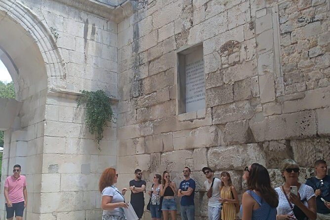 Walk through Split with an archeologist - The itinerary: what to expect at each stop