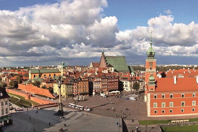 Walk through the Warsaw Old and New Town: like Phoenix from the ashes - Practical Details & Tips
