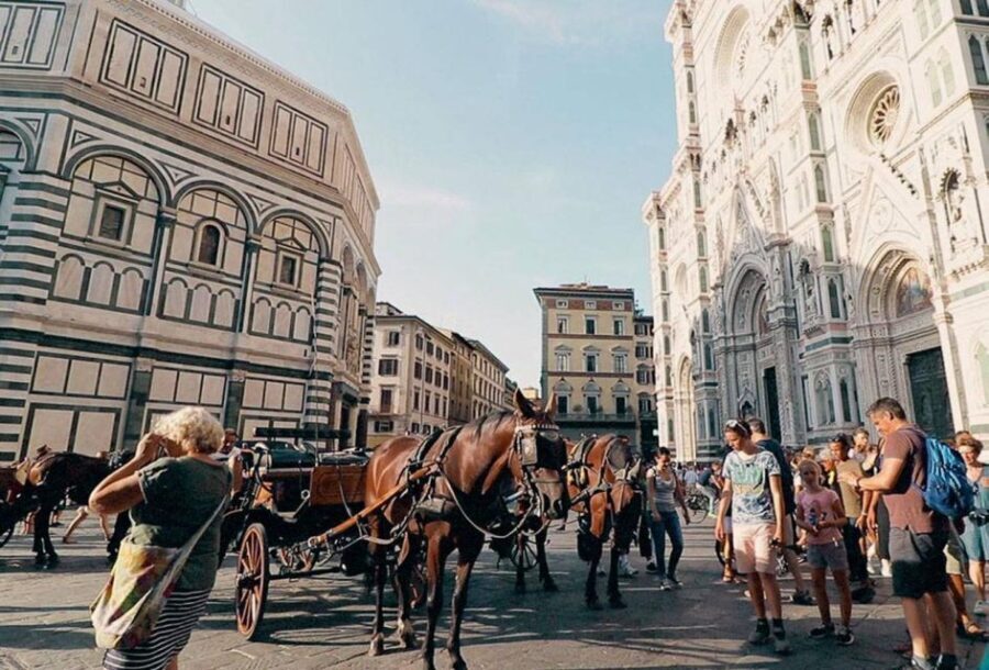 Walking Florence: Medici Chapels, Ponte Vecchio, and Duomo - What Makes This Tour Stand Out