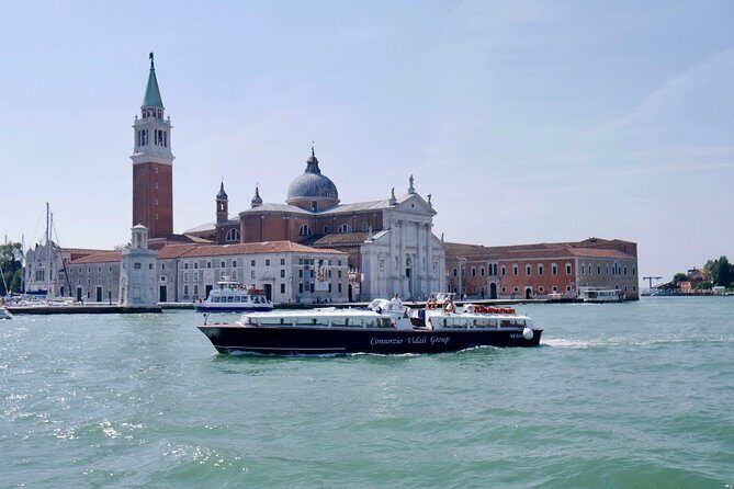 Walking Tour of Venice with Mini Cruise - The Water Experience: A Mini Cruise with Impact