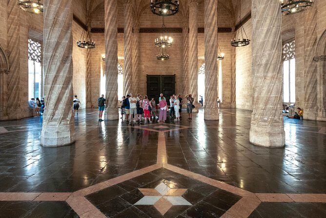 Walking tour through the old town with a Dutch-speaking city guide - The Practicalities: Booking, Price, and Logistics
