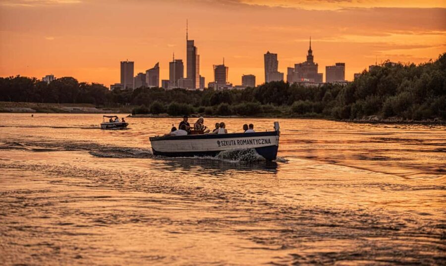 Warsaw: Private Cruise on a wooden boat - max. 12 pax - Is It Worth the Price?