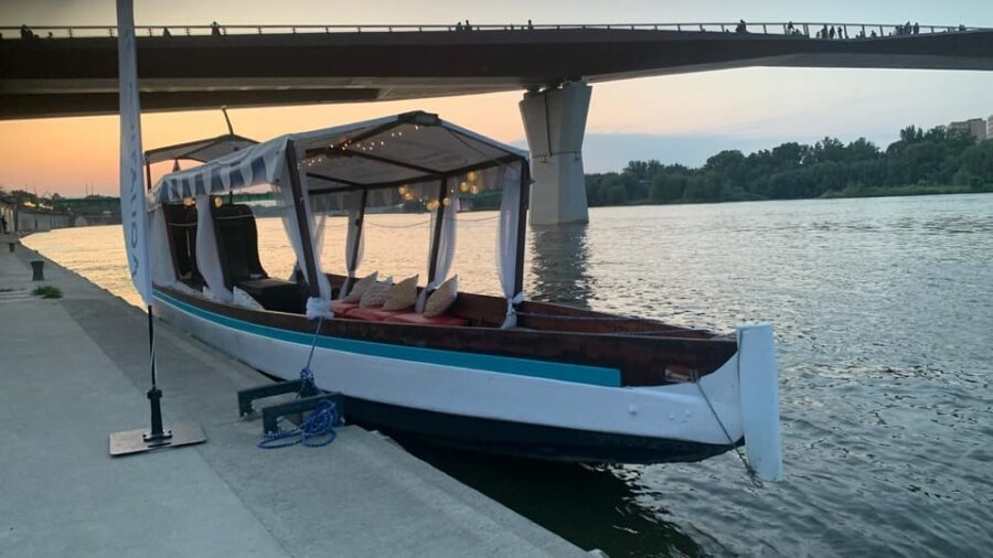 Warsaw: Scenic Cruise by Gondola on the Vistula River - The Scenic Appeal & Photos