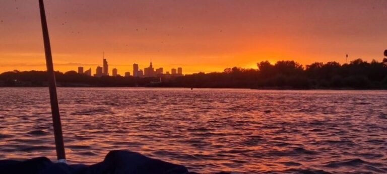 Warsaw: Vistula River Sunset Cruise with Welcome Drink - Who Will Love This Tour?
