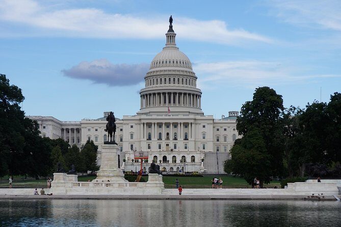 Washington D.C. ,Niagara Falls 5-Day Tour from New York - Day 2: Philadelphia and Washington D.C.