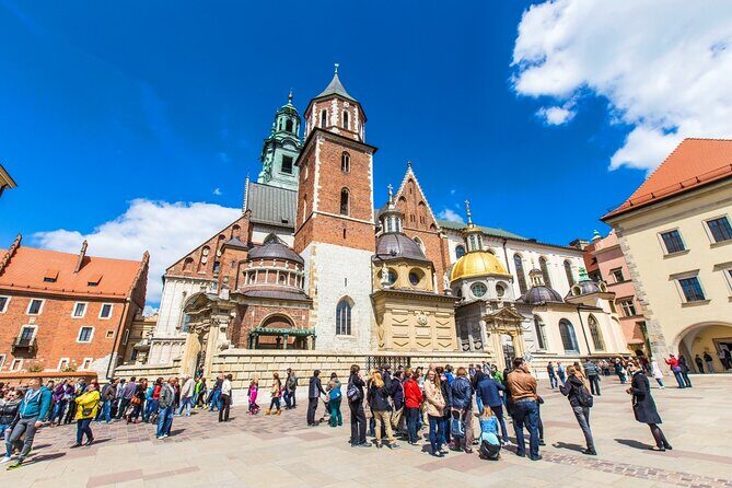 Wawel Castle and Cathedral with St Mary Basilica tour - Practical Details: What You Should Know