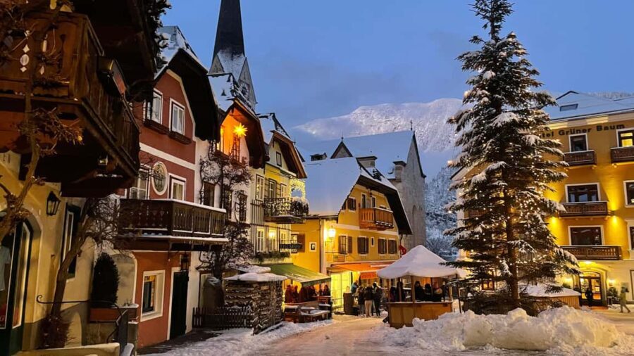 Weihnachtswunder Hallstatt ab Wien - Scenic Drive Through Salzkammergut