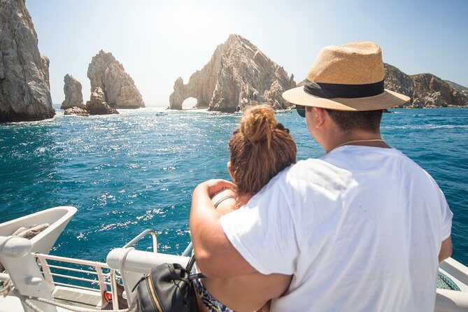 Whale Watching Experiencie with breakfast - Meeting and Departure