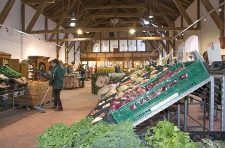 Wiesbaden: Certified organic farm - Domäne Mechtildshausen - Who Should Consider This Tour?