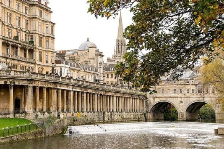 Windsor Castle, Stonehenge and Bath Tour Private - The Itinerary Breakdown