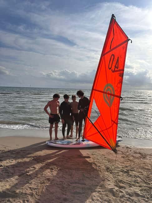 Windsurfing lesson on the Pisa coast - Key Points