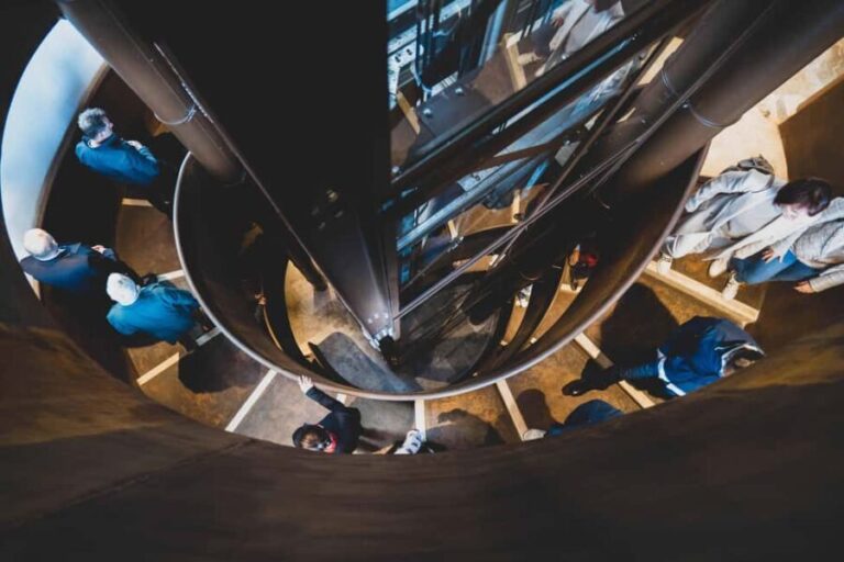 Wine Tour & Tasting TUSCANY - A Closer Look at the Experience