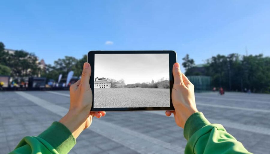 Wrocaw: Historical Tour with Tablets and Guide - Itinerary Breakdown