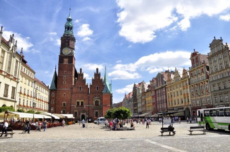 Wroclaw: Old & New Town Highlights Private Guided Walking To - Highlights of the Old Town