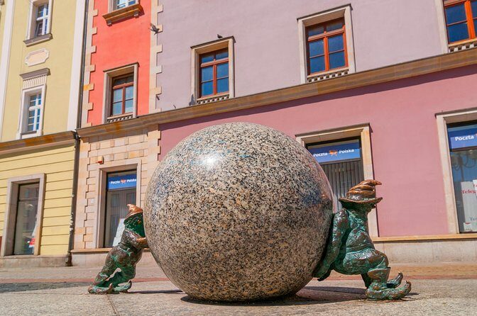 Wroclaw Old Town Guided Walking Tour - Practical Considerations