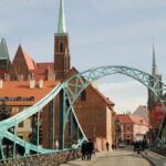 Wroclaw: Old Town, Ostrów Tumski, and Dwarves Guided Tour - Deep Dive into the Itinerary