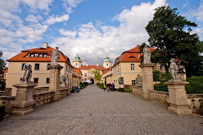 Wroclaw To Ksiaz Castle and Church of Peace in Swidnica - half day tour - Exploring the Church of Peace in Swidnica