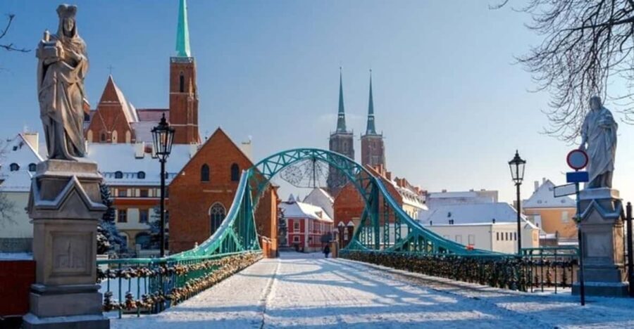 Wroclaw : Walking Custom Tour with a Local Guide - Authentic Perspectives from Travelers