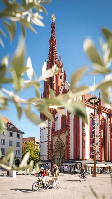 Würzburg: Guided Walking Tour - Starting Point and First Impressions