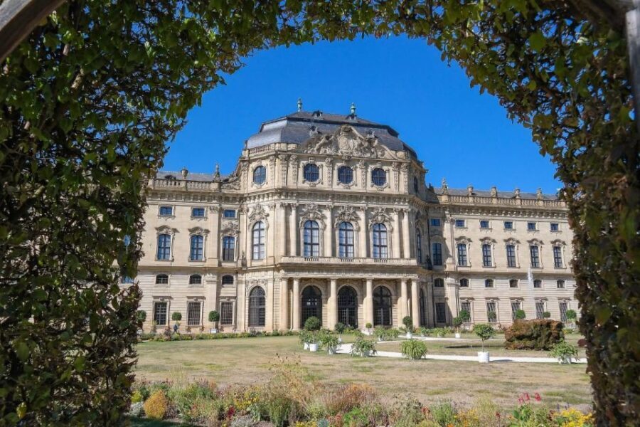 Würzburg: Private Walking Tour With Professional Guide - Real Traveler Insights