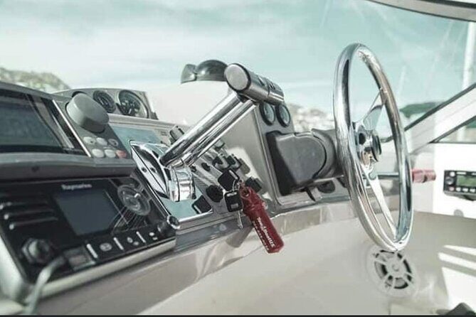 Yacht Carver - Luxury Private Yacht Tour - Real Traveler Feedback