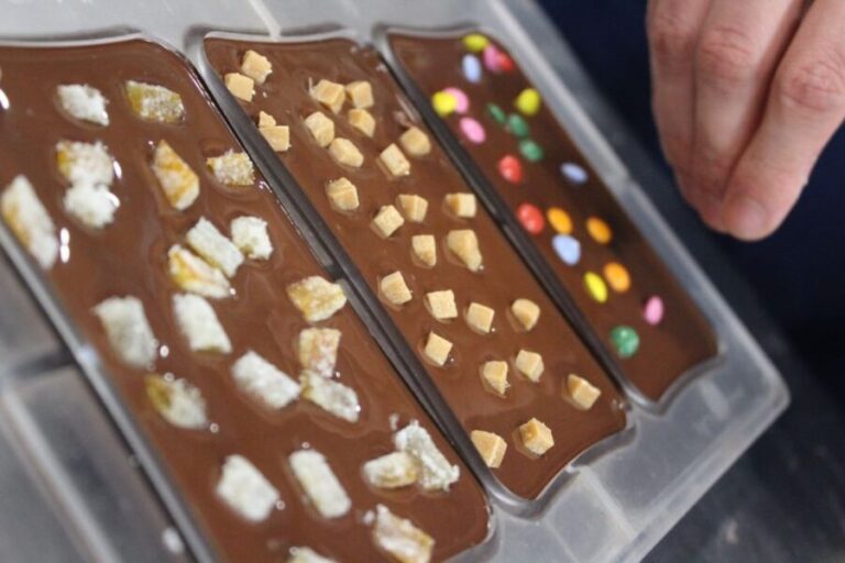 York: Chocolate Bar Making Workshop at York Cocoa Works - Who Should Consider This Experience?