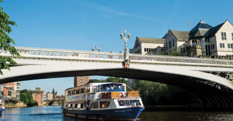 York: Daytime Sightseeing Boat Cruise with Live Commentary - Who Would Love This Tour?