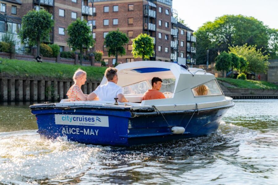 York: Self-Steer Boat Rental - What Do You Actually Do?