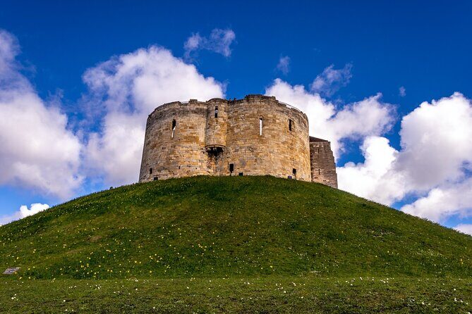 York Tour App, Hidden Gems Game and Big Britain Quiz (1 Day Pass) UK - What You Can Expect on Your Journey