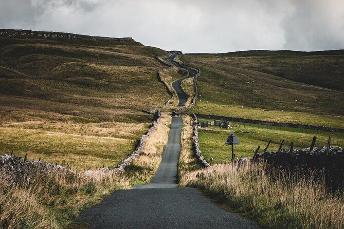 Yorkshire Dales Tour App, Hidden Gems Game and Big Britain Quiz (7 Day Pass) UK - The Itinerary and How It Works