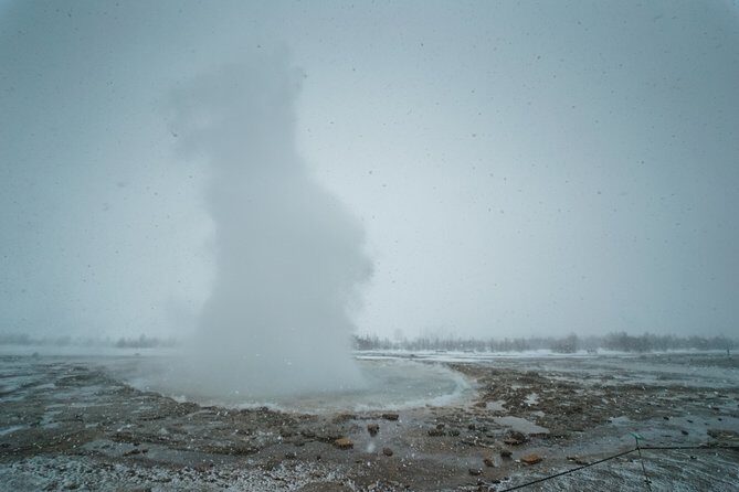 Your private golden circle tour with a personal guide - What the Tour Doesnt Include