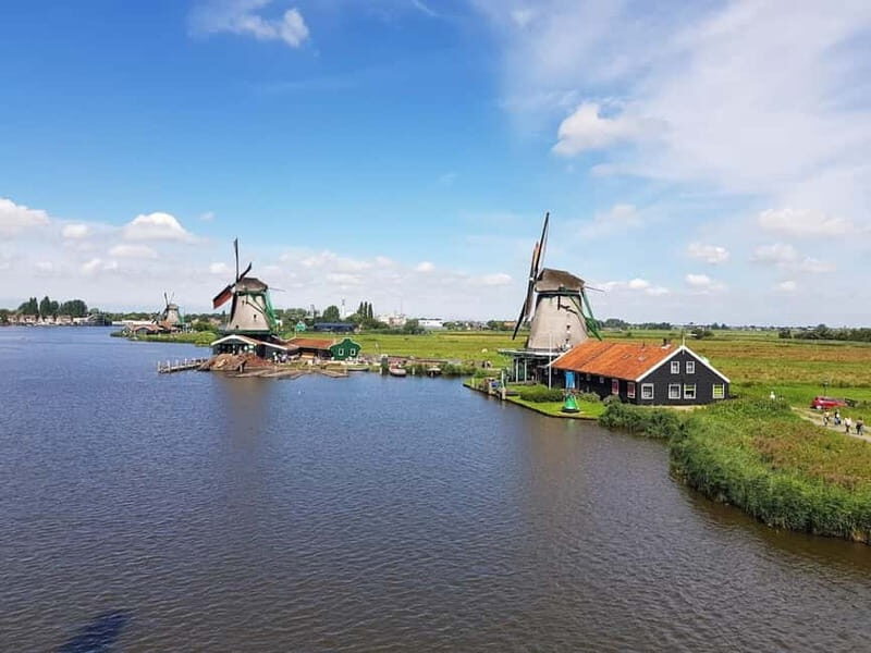 Zaanse Schans and Giethoorn Private Tour + 1-Hr Canal Cruise - The Realities and Potential Drawbacks