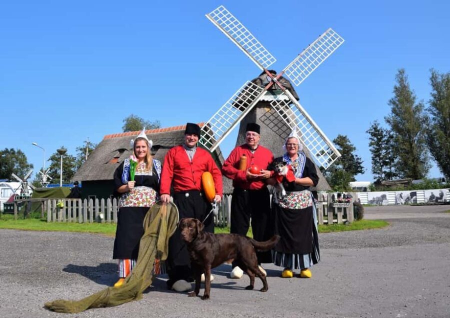 Zaanse Schans Tour & Boat Ride, Volendam, Broek in Waterland - What We Love About This Tour