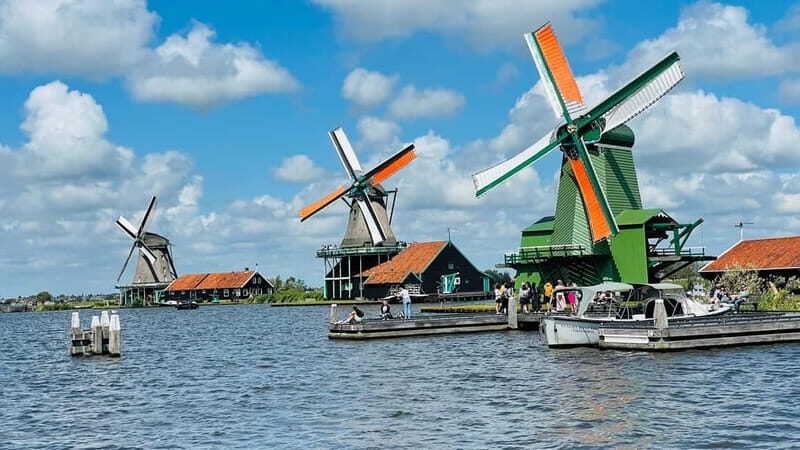 Zaanse Schans, Windmill house, Volendam,Marken Private Tour - What Makes This Tour Stand Out?