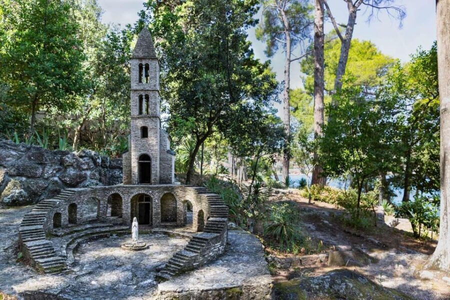 Zadar: Private Boat Tour to Island Ugljan, Galevac, Oljak - The Islands in Detail