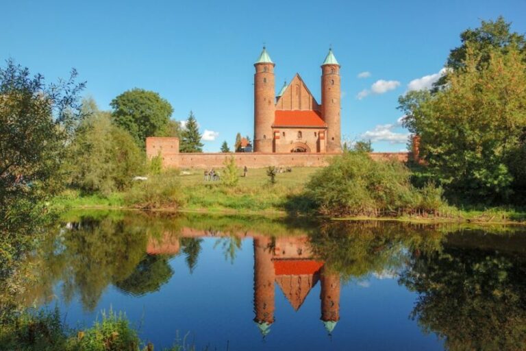 Zelazowa Wola: Frederic Chopin Half-Day Private Tour - Authentic Experiences from Travelers