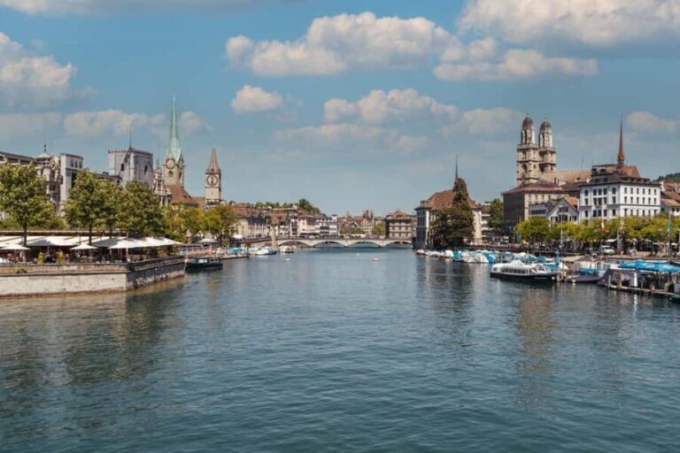 Zurich: 360° City Walk Tour Including Hidden Spots - What Makes This Tour Stand Out?