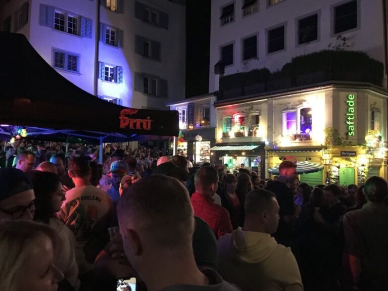 Zurich: bar tour - The Experience: Pros and Cons