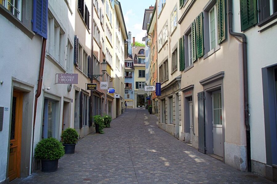 Zurich - Old Town Private Walking Tour - What To Expect: The Practical Details