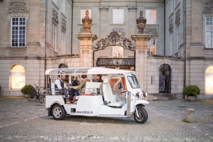 Zurich: Swiss Cheese Fondue & Wine e-Tuk-Tuk City Tour - The Food and Drink: A Swiss Classic